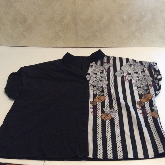 COPY - Shein women’s blouse floral striped blouse mm - Picture 1 of 3